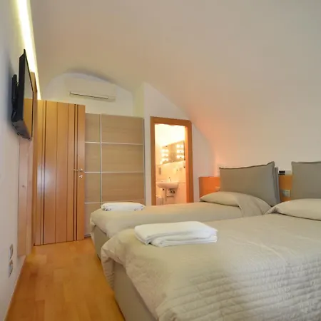 Vendégház La Strada Parlata 4*